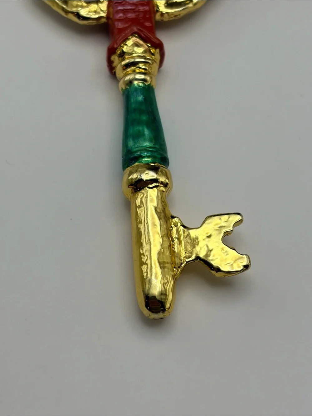 Santa's Magic Key Ornament, Holiday Tradition for Homes without a Chimney, 4.75”